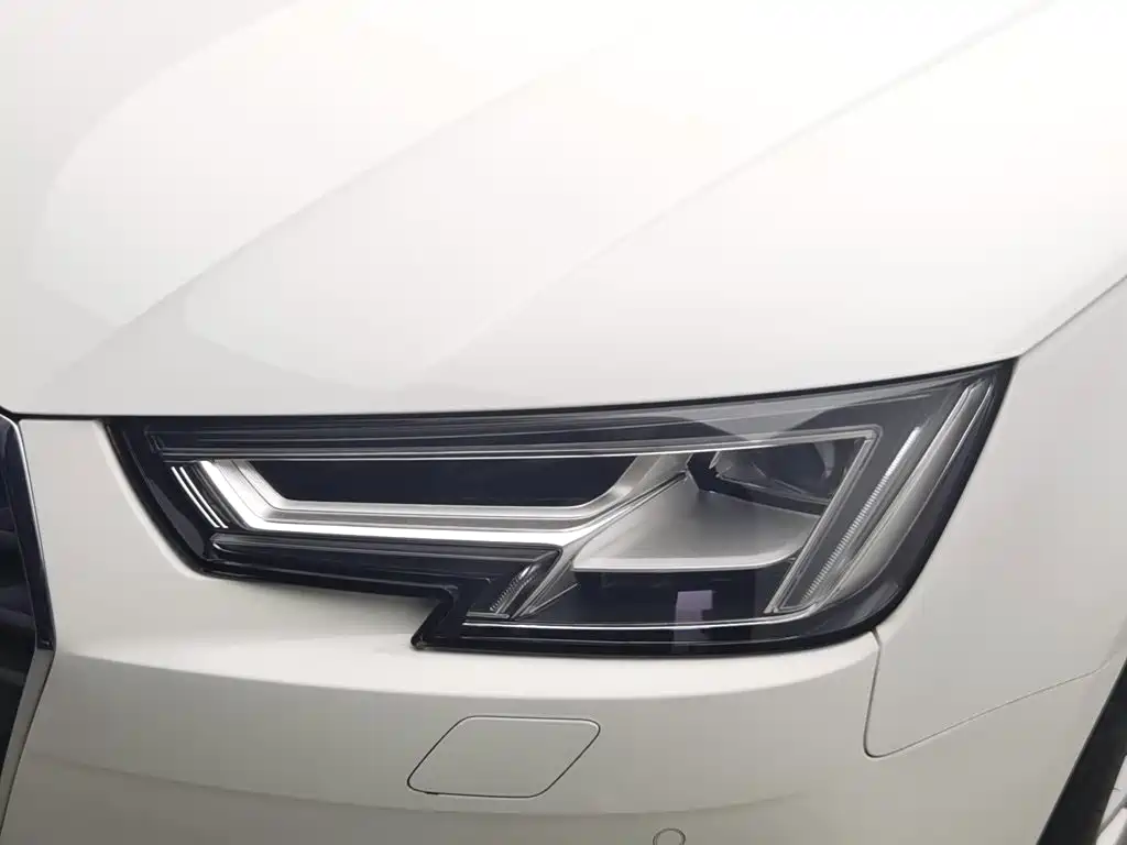 Audi A4L 2017