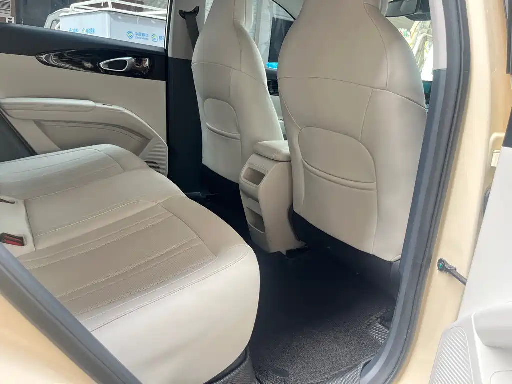 Geely Galaxy Starwish 2025