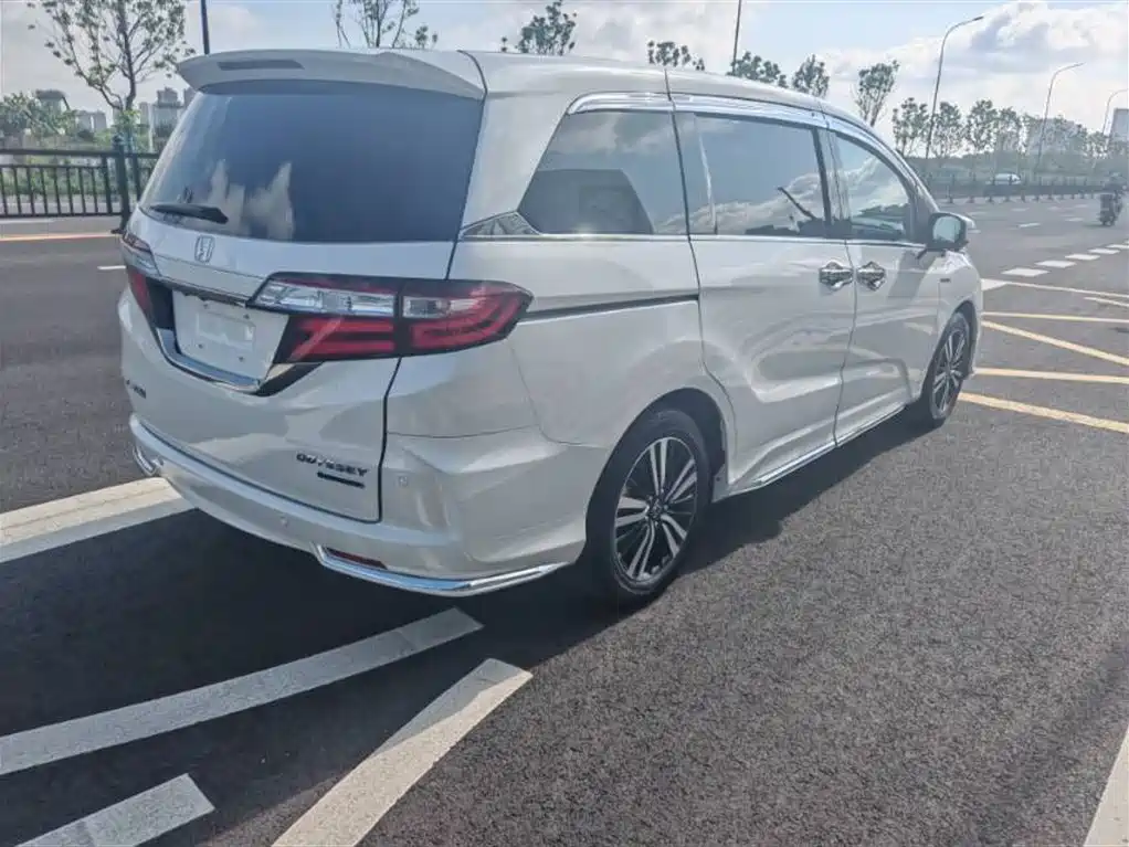 Honda Odyssey 2020 — фото 4