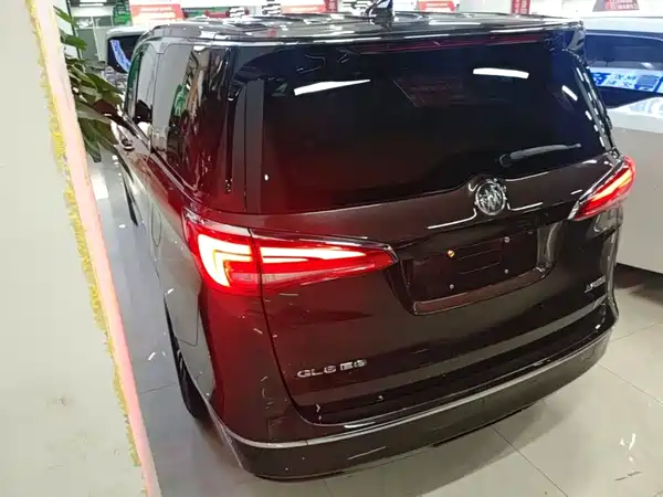 Buick GL8 2018