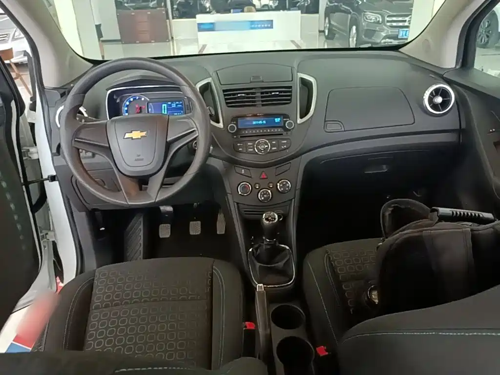 Chevrolet Trax 2014 — фото 10