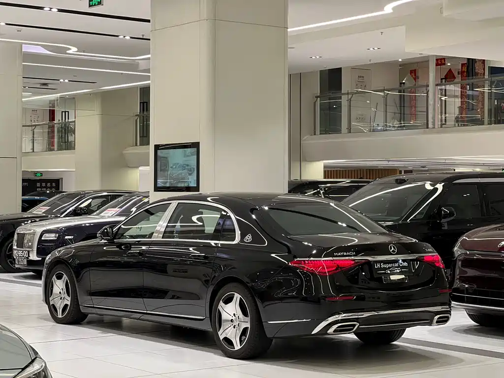 Mercedes-Benz S-Class 2025 — фото 3