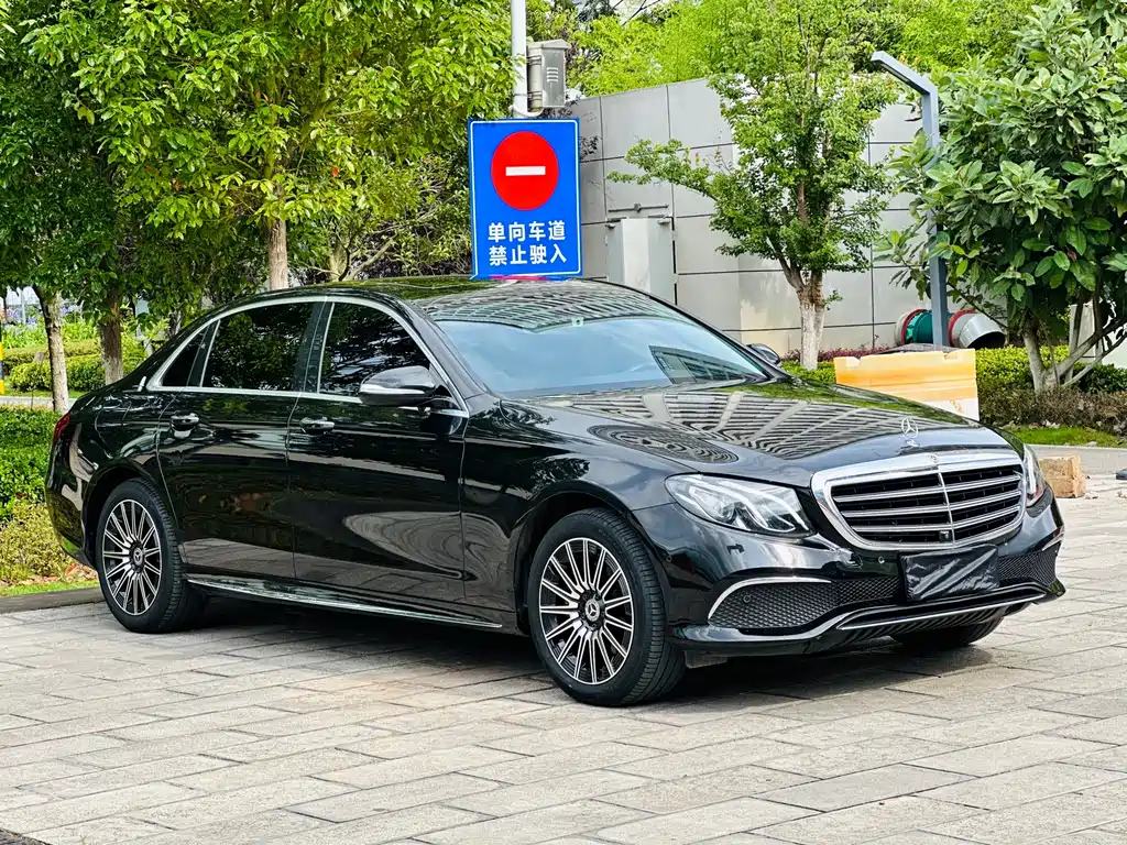 Mercedes-Benz E-Class 2017