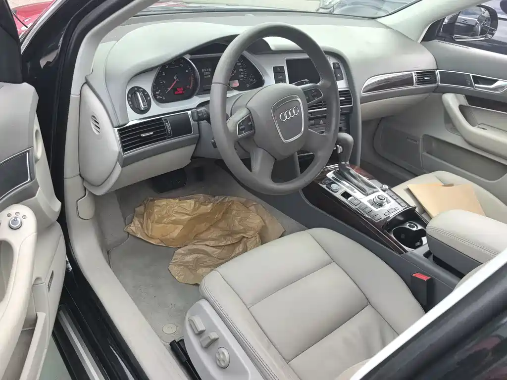Audi A6L 2011