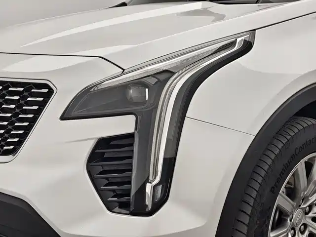 Cadillac XT4 2020 — фото 10