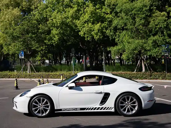 Porsche 718 2022