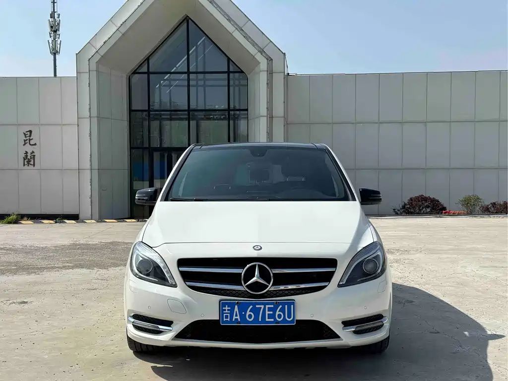Mercedes-Benz B-Class 2014 — фото 2