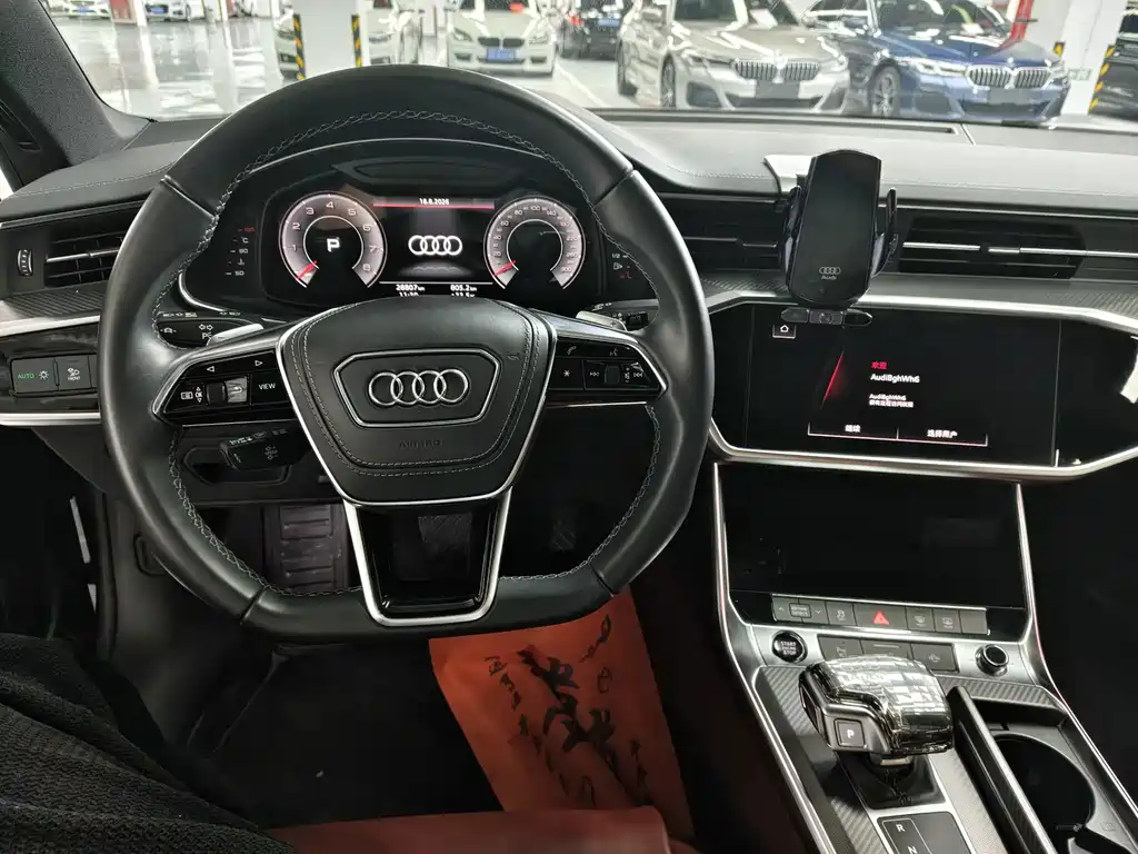 Audi A7L 2025 — фото 11