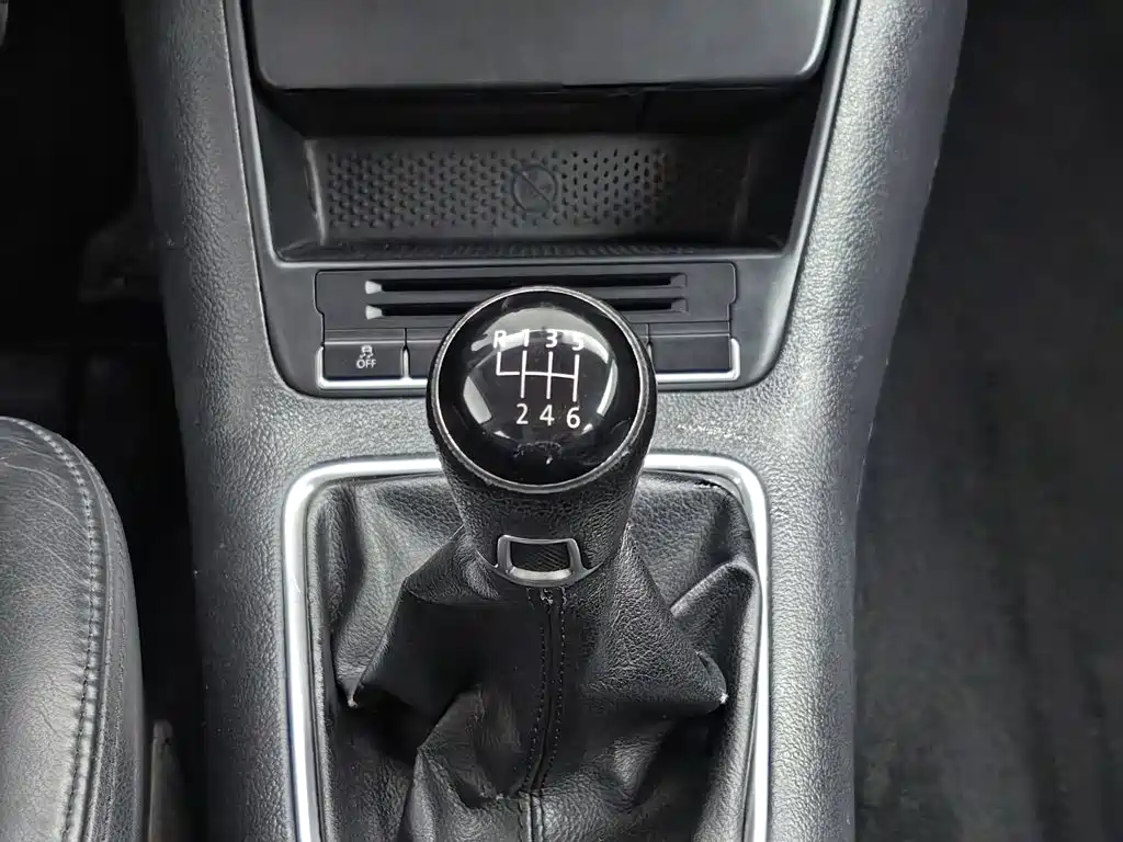 Volkswagen Tiguan 2013 — фото 13