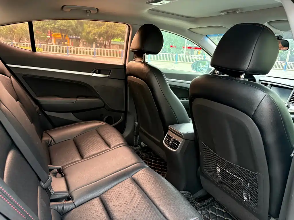 Hyundai Celesta 2017 — фото 10