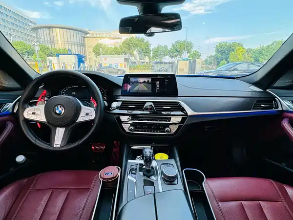 BMW 5 Series 2018