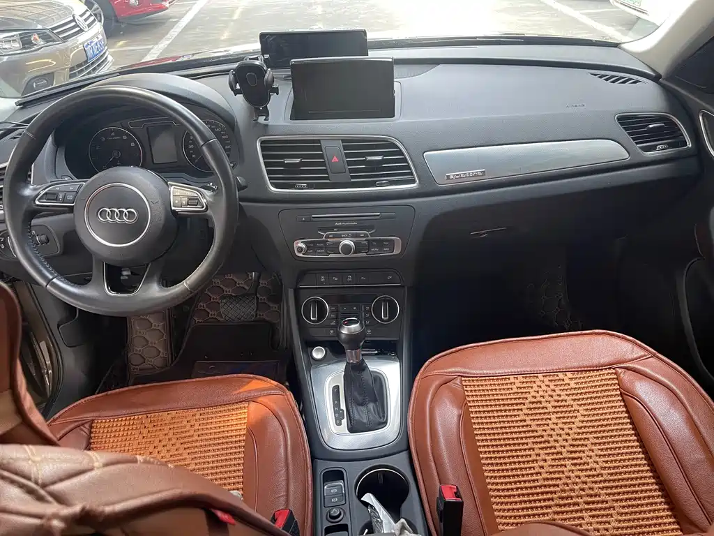 Audi Q3 2016