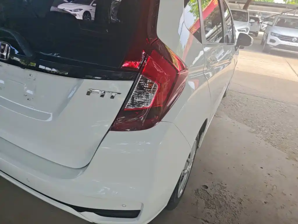 Honda Fit 2019 — фото 8