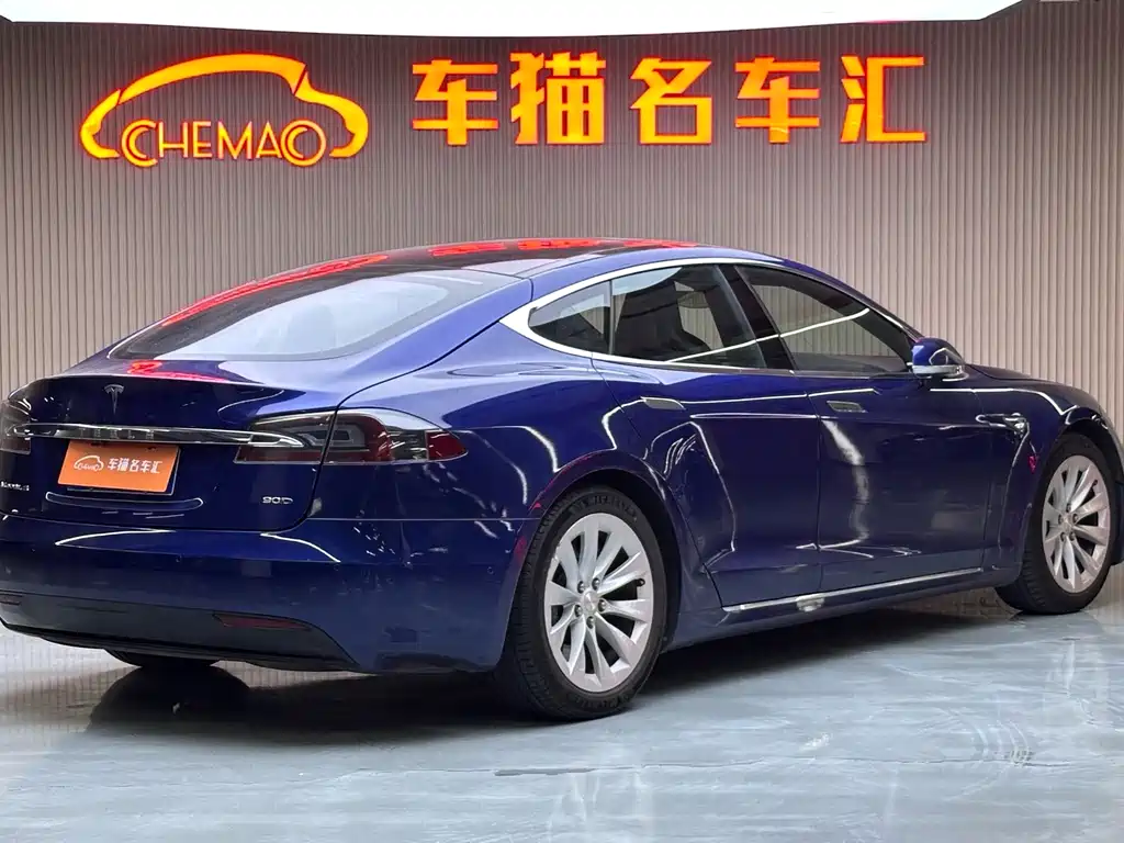 Tesla Model S 2016 — фото 20