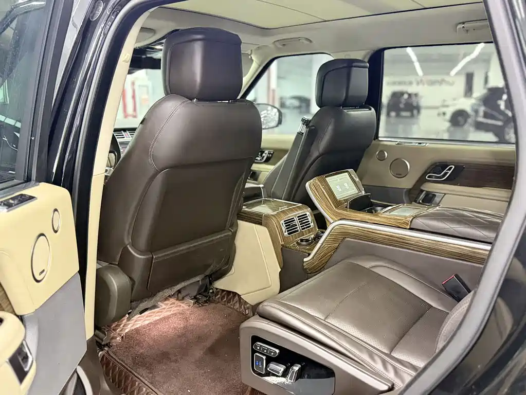 Land Rover Range Rover 2019 — фото 6
