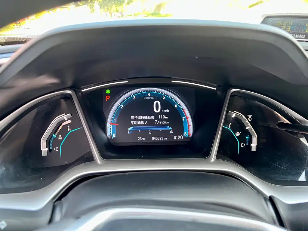 Honda Civic 2019 — фото 11