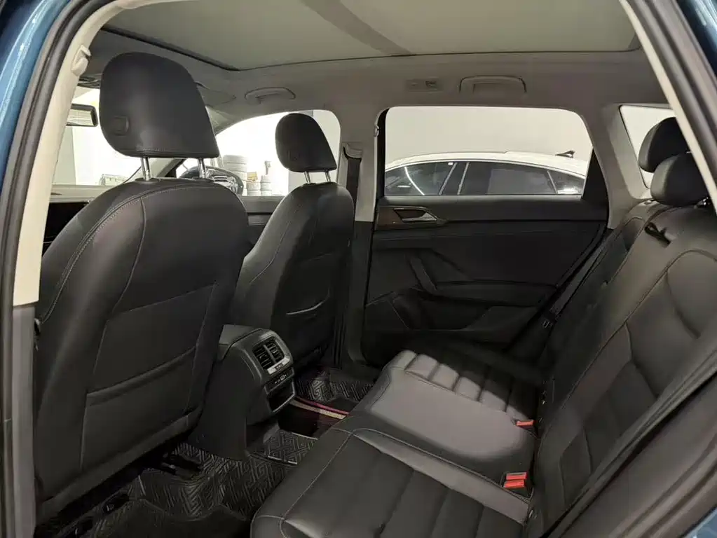 Volkswagen Tharu 2022