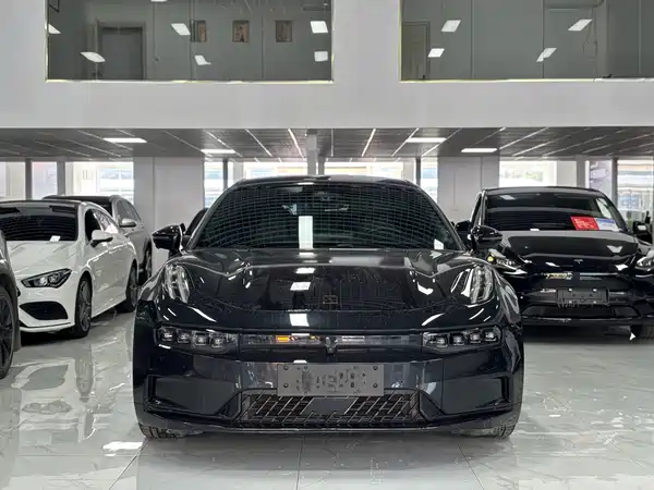 Zeekr 001 2023