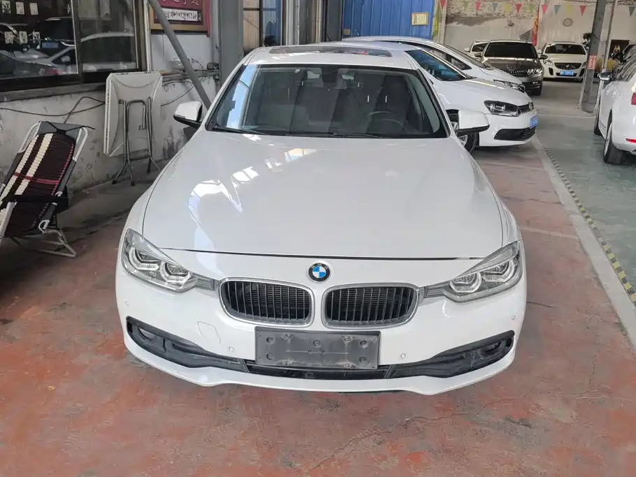 BMW 3 Series 2016