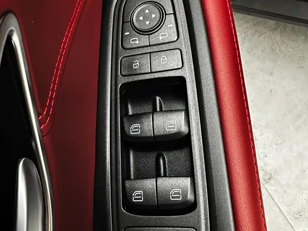 Jetour X70 PLUS 2024 — фото 16