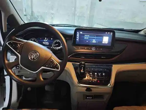Buick GL8 2023