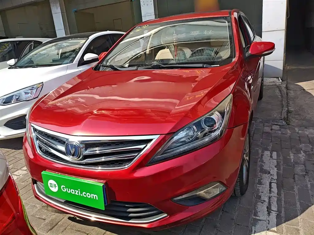 Changan Eado 2016 — фото 3