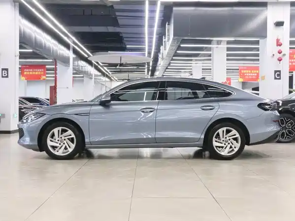 Volkswagen Lamando 2023