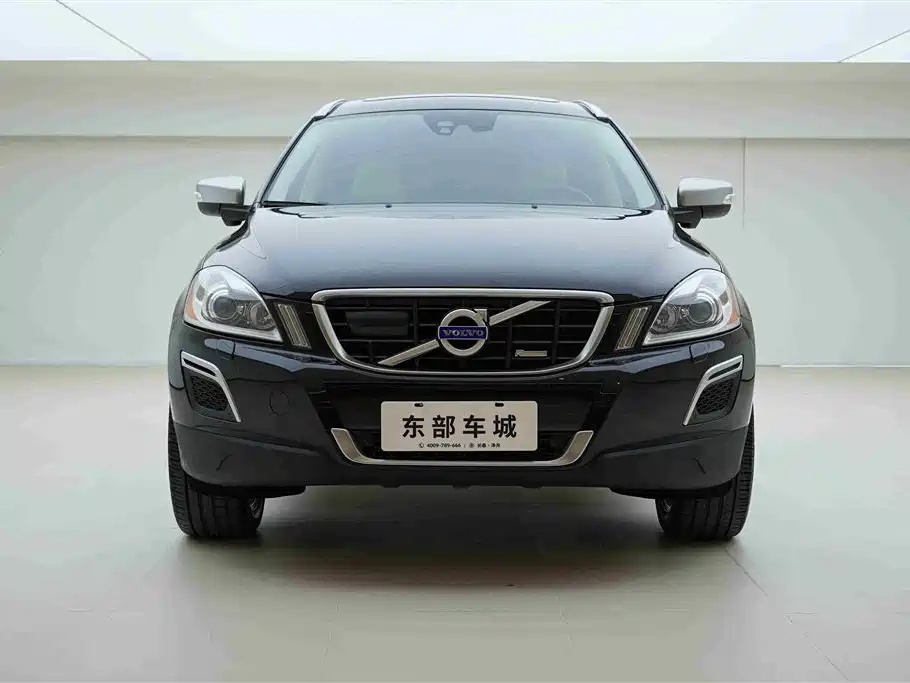 Volvo XC60 2012 — фото 2
