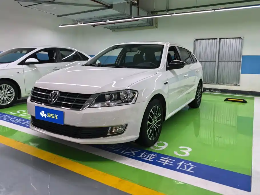 Volkswagen Gran Lavida 2015