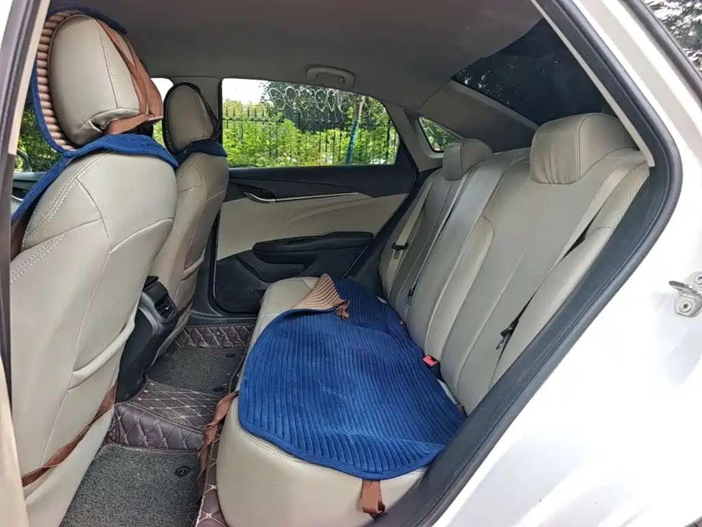 Buick Excelle 2018 — фото 17