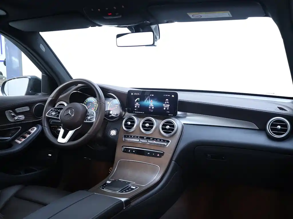 Mercedes-Benz GLC 2023 — фото 20