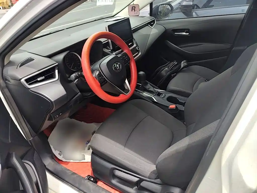 Toyota Corolla 2020 — фото 16