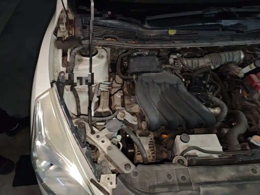 Nissan Tiida 2016 — фото 21