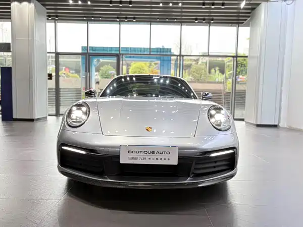 Porsche 911 2022
