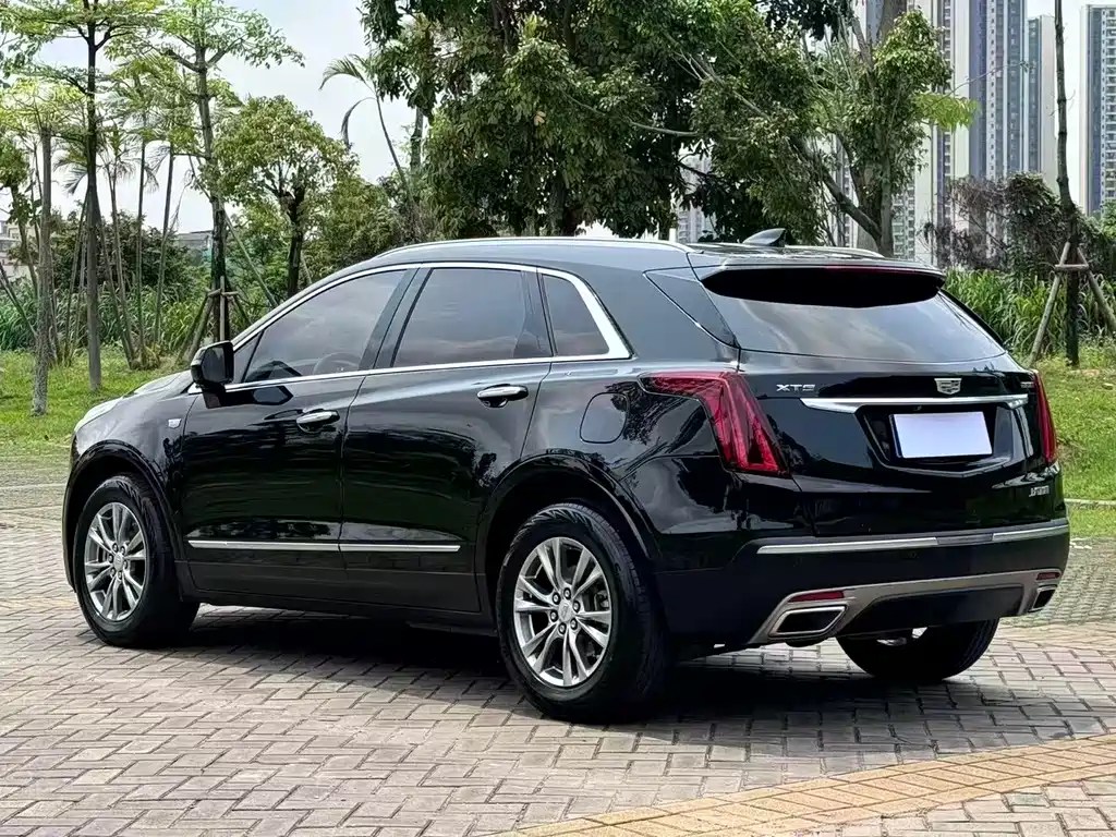 Cadillac XT5 2020 — фото 12