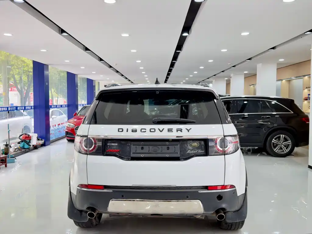 Land Rover Discovery Sport 2017 — фото 8