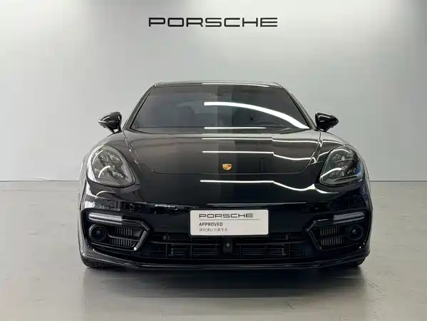 Porsche Panamera 2024