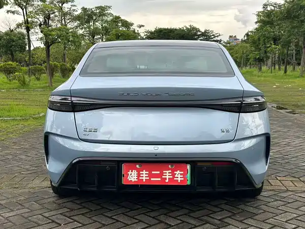 BYD Seal 2023