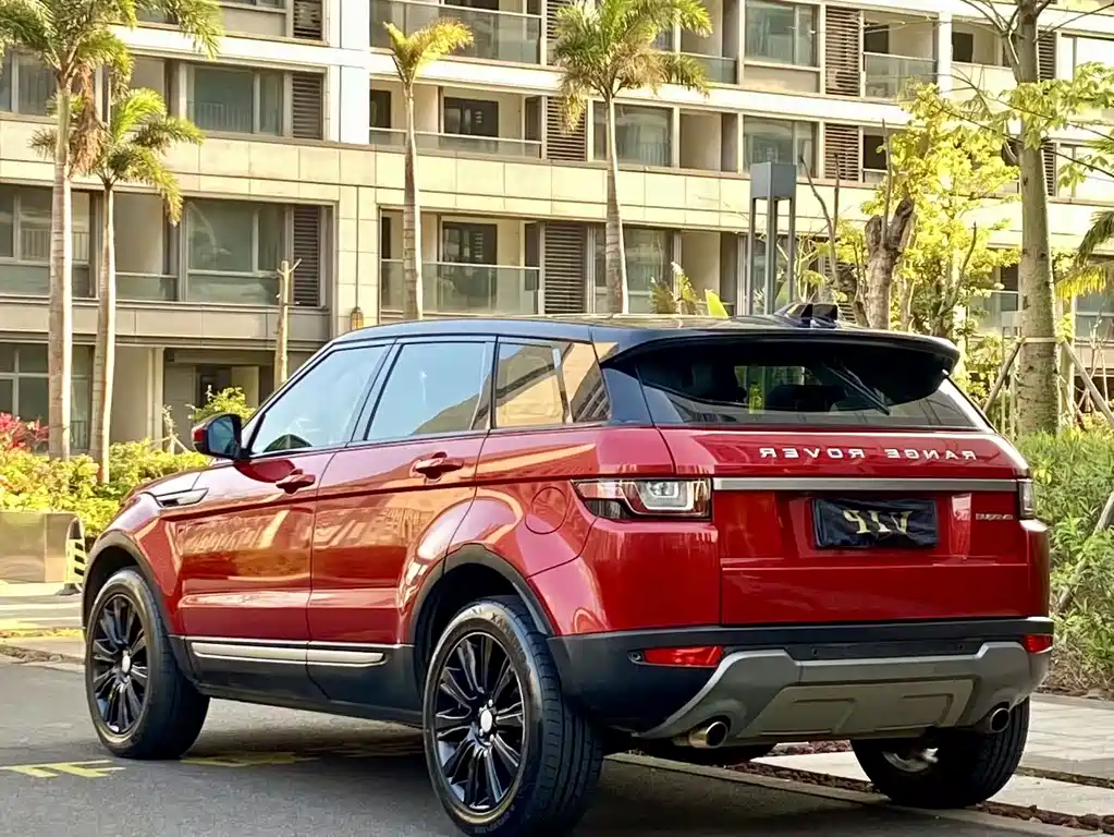Land Rover Evoque 2017 — фото 16