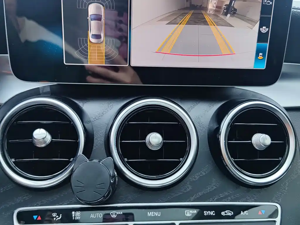 Mercedes-Benz C-Class 2019 — фото 16