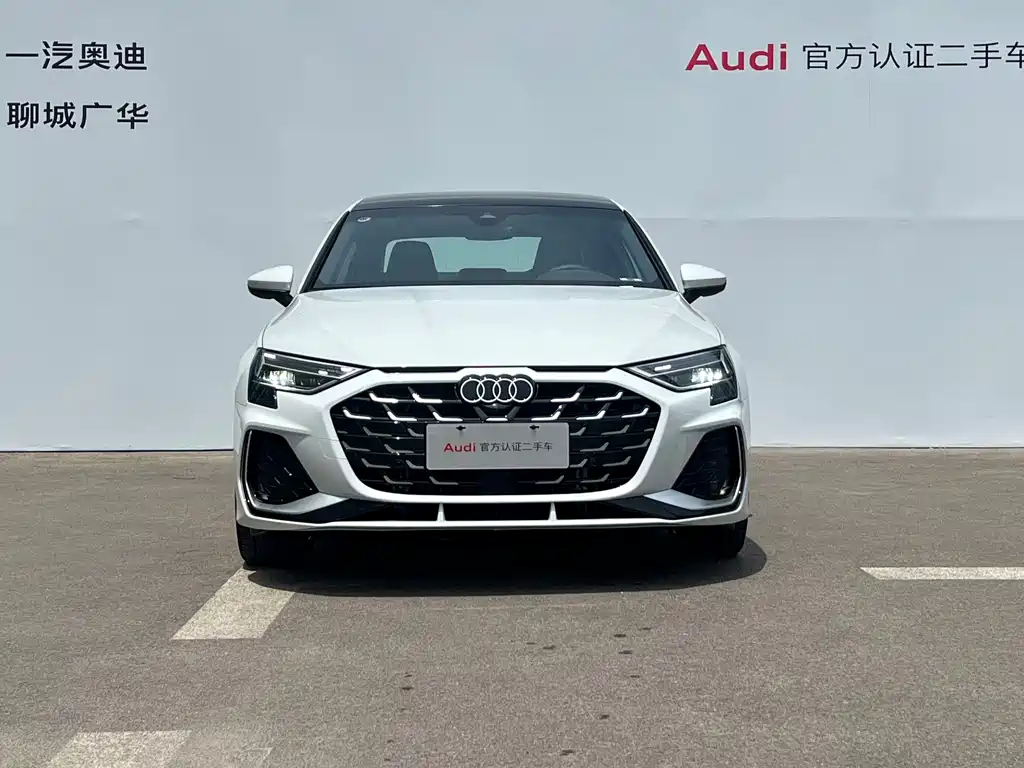Audi A3 2025 — фото 2