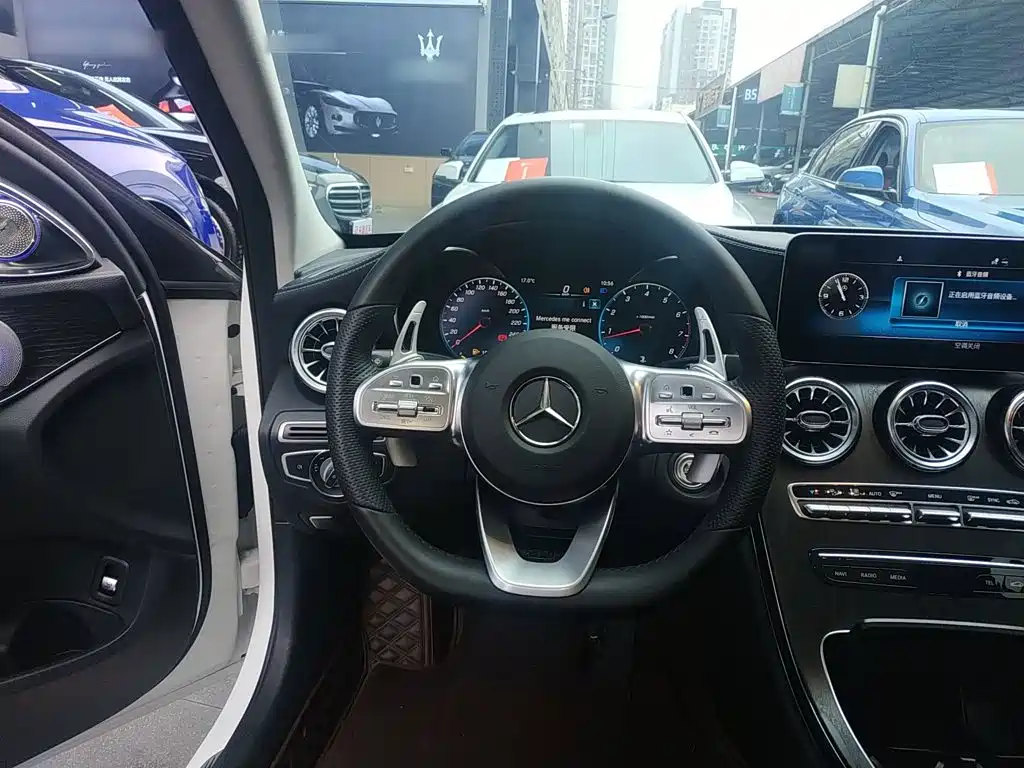 Mercedes-Benz C-Class 2021