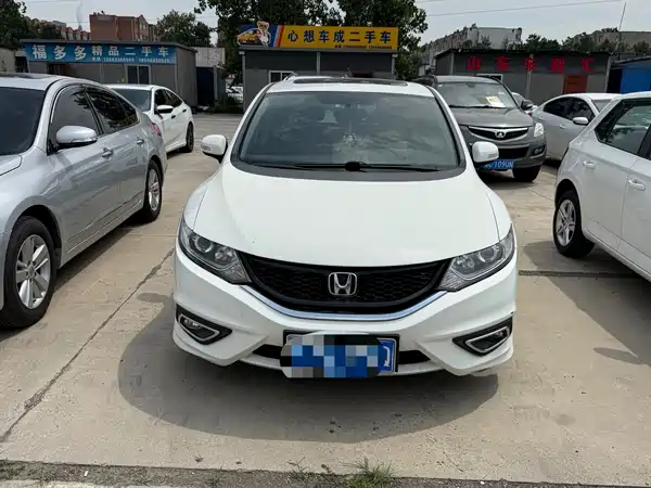 Honda Jade 2015
