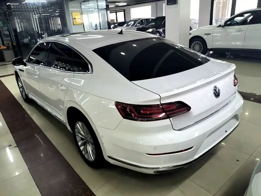 Volkswagen CC 2019 — фото 5