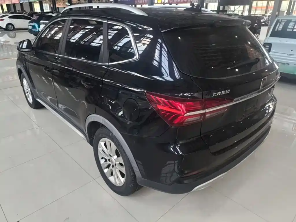 Roewe RX5 2018 — фото 5