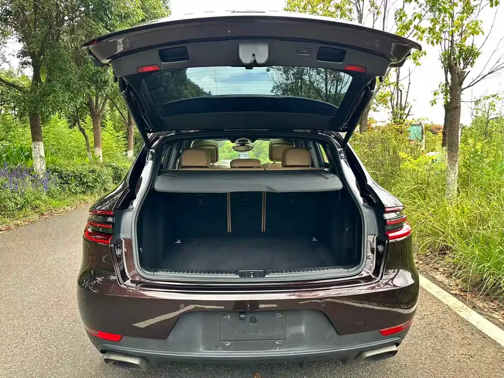 Porsche Macan 2016 — фото 13