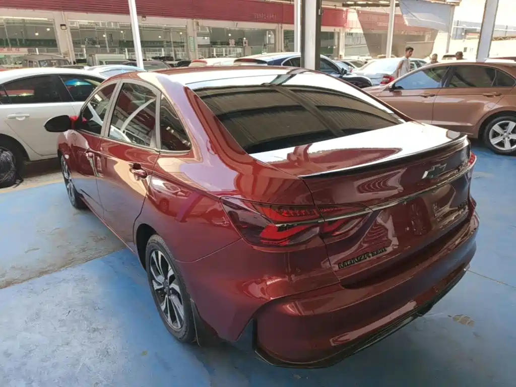 Chevrolet Cruze 2021