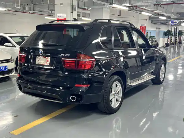 BMW X5 2011