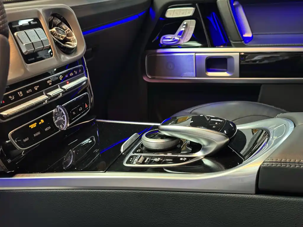 Mercedes-Benz G-Class AMG 2022 — фото 24