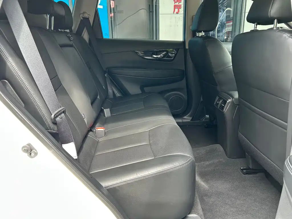 Nissan X-Trail 2019 — фото 13